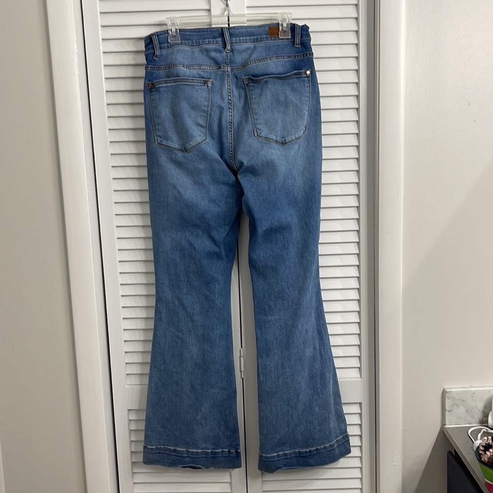 Judy Blue Rouser Flares
